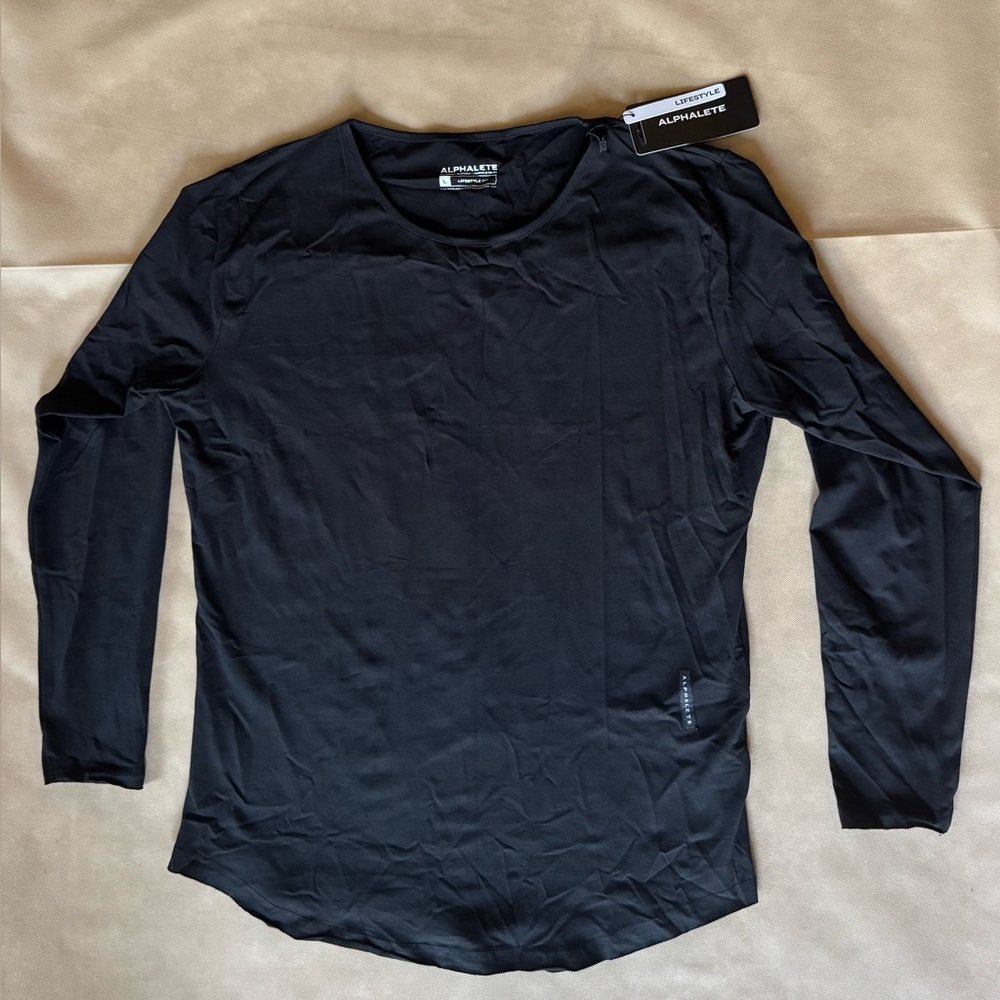 NWT Alphalete Full Long Sleeve Crew Neck Tee - Large Black